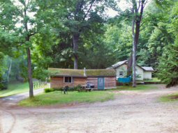 The Cookhouse Cabin exterior